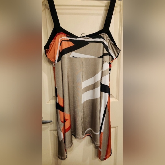 Joseph Ribkoff strappy top, silky,   sz 14 - Picture 2 of 4